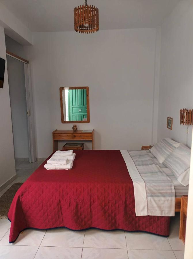 Dioni Lux Inn 2 Pachaina Exteriér fotografie