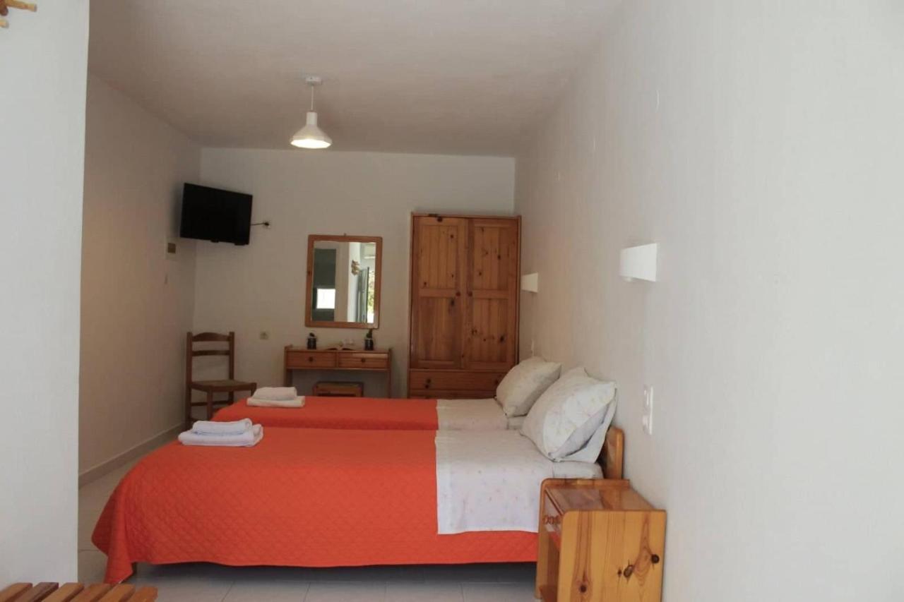 Dioni Lux Inn 2 Pachaina Exteriér fotografie